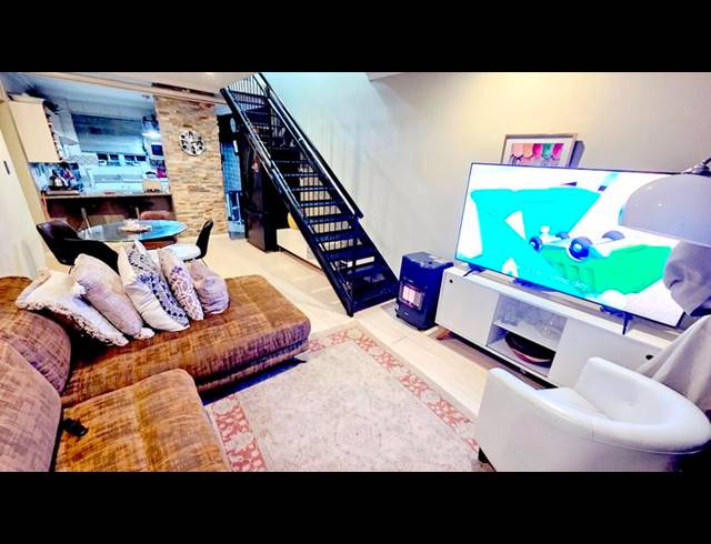 4 BEDROOM PROPERTY TO RENT IN CASTLEVIEW